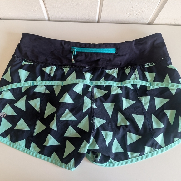Lululemon Speed Shorts - Picture 3 of 3